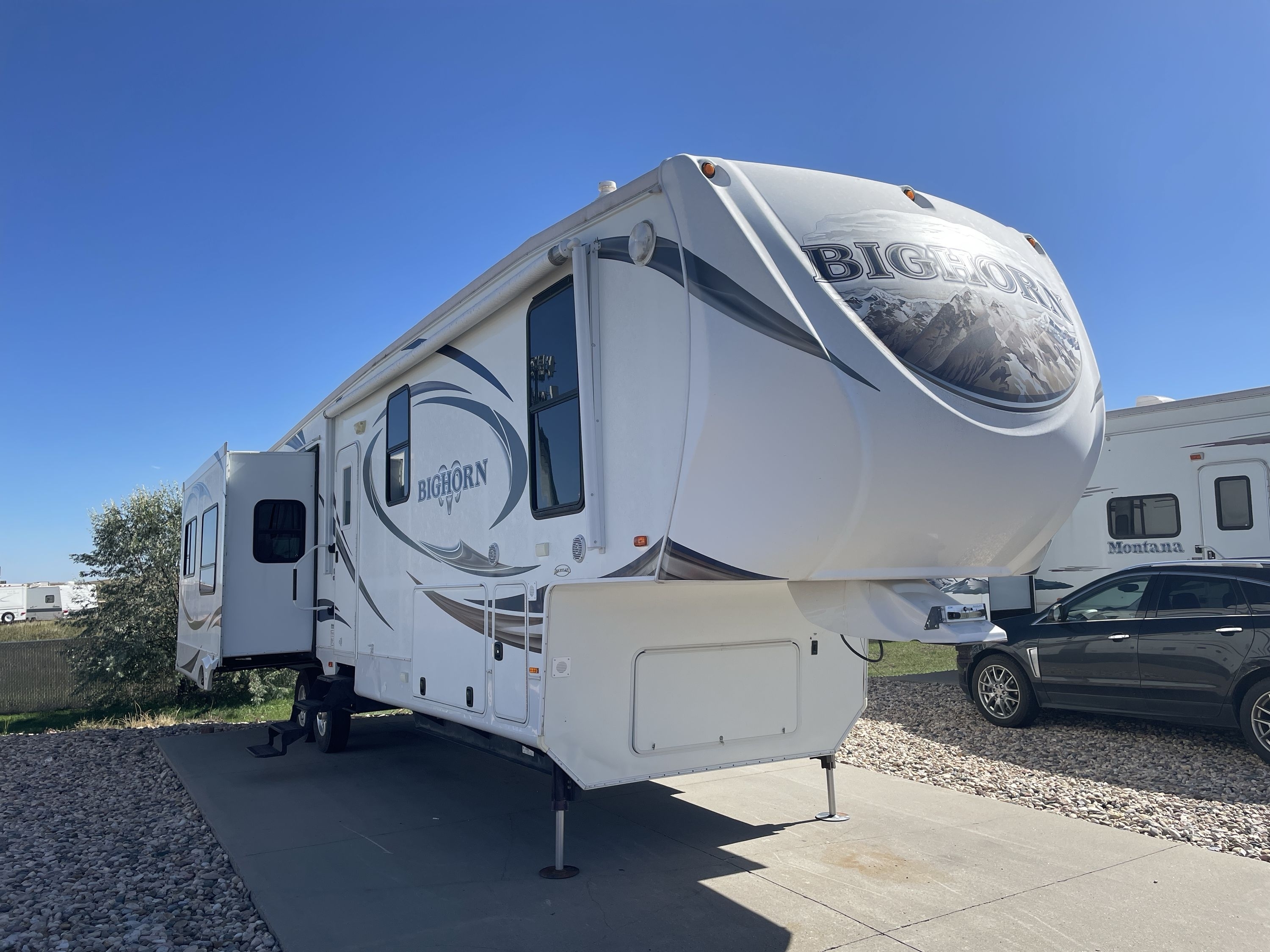 2013 Heartland BIGHORN 3610RE in summerset SD