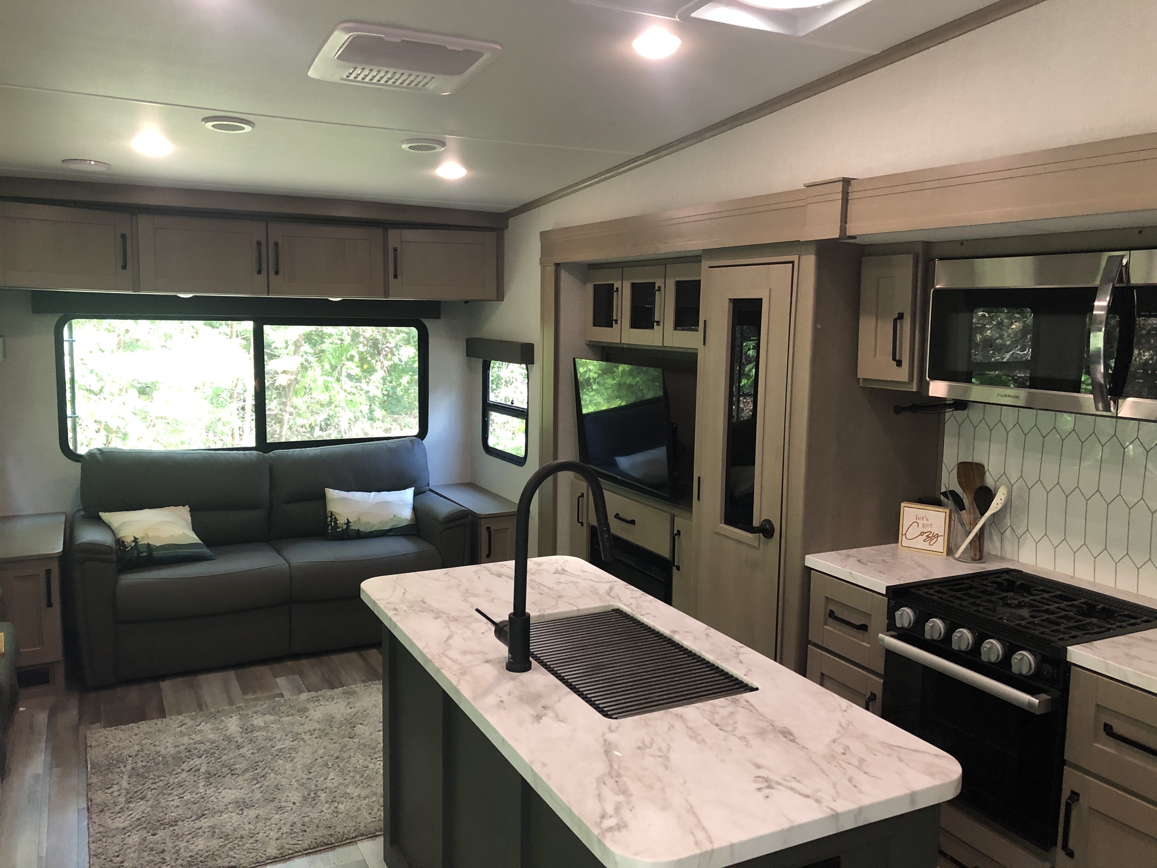 2024 Grand Design REFLECTION 150 SERIES 295RL RV
