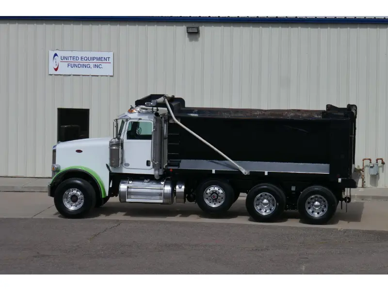2020 PETERBILT 367