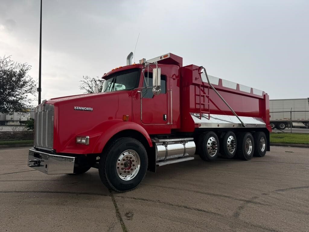 2008 KENWORTH T800 in Houston, TX