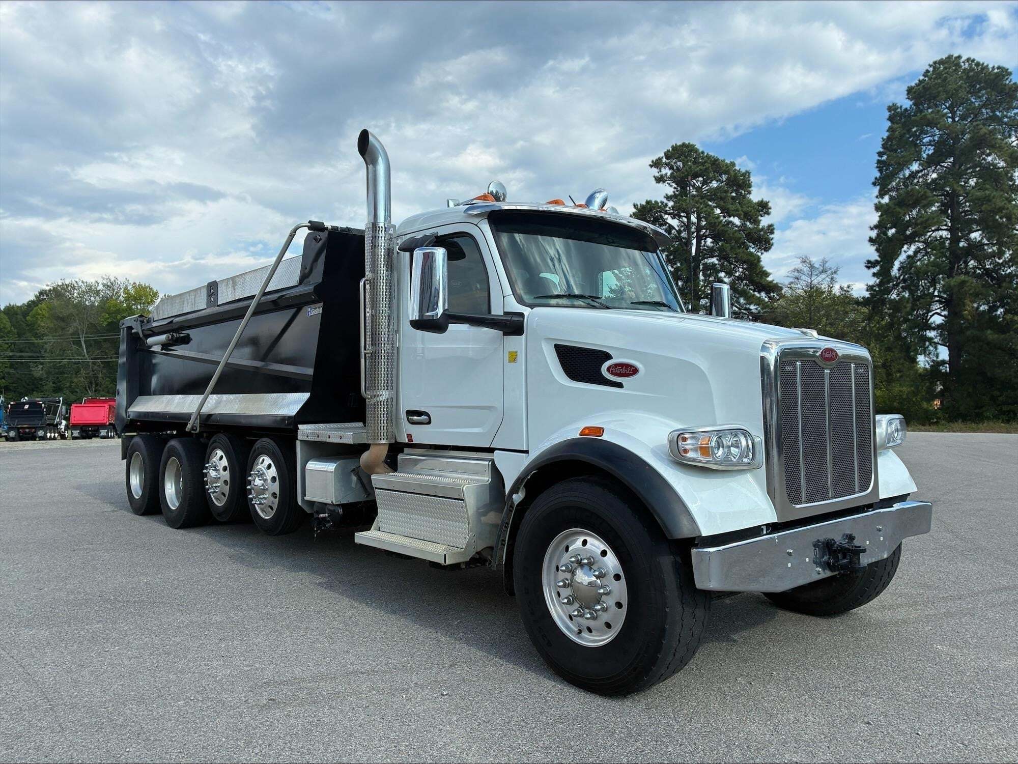 2025 PETERBILT 567 in Chatham, VA