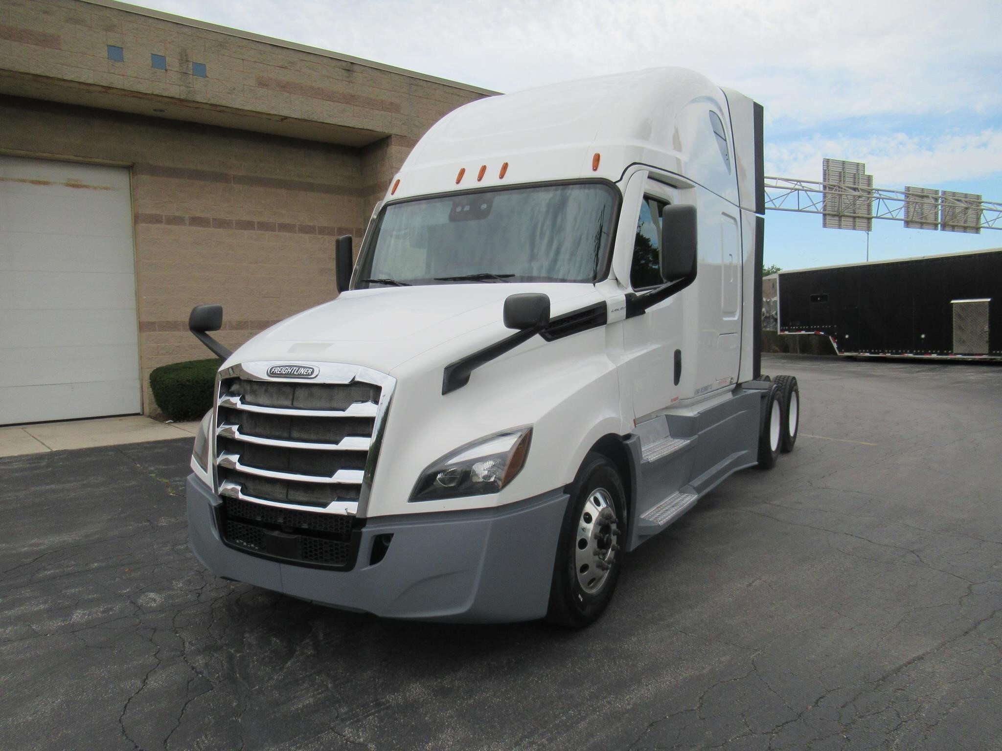 2021 FREIGHTLINER CASCADIA 126 in Alsip, IL