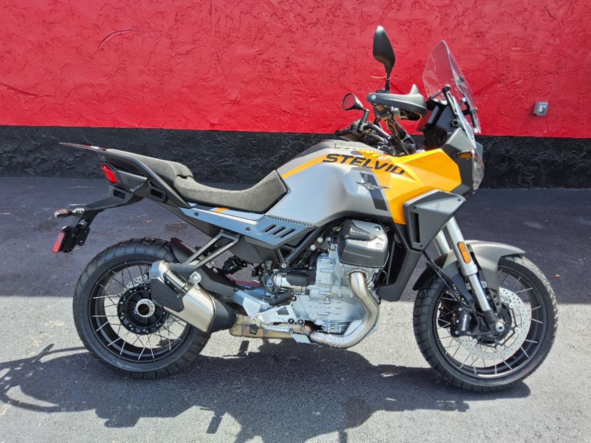 2025 Moto Guzzi Stelvio PFF Rider Assistance Solution BASE in Fort Myers, FL