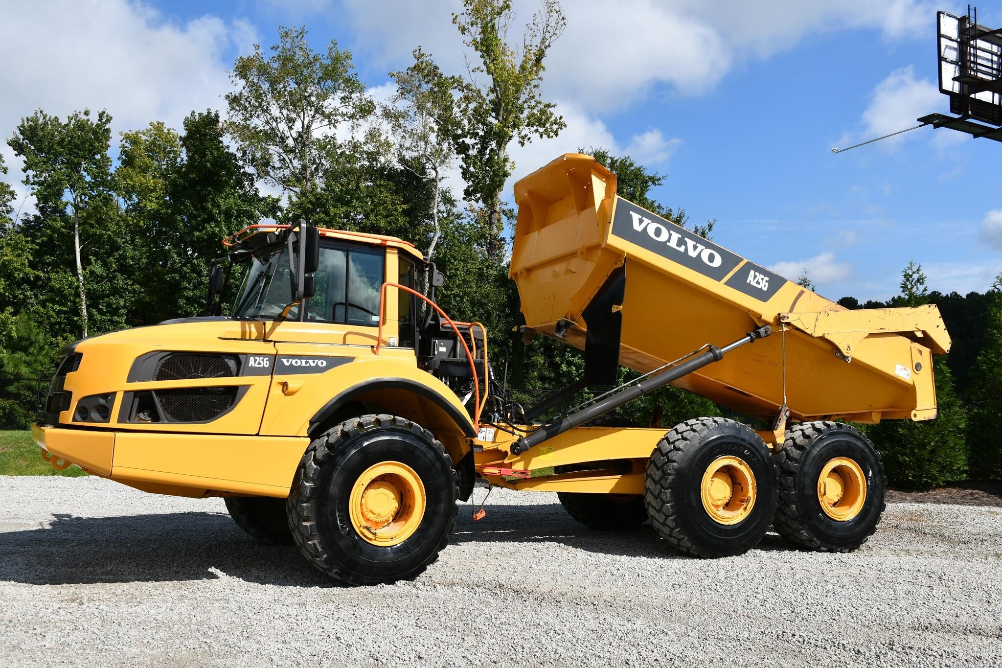 2020 VOLVO A25G in Summerville, SC