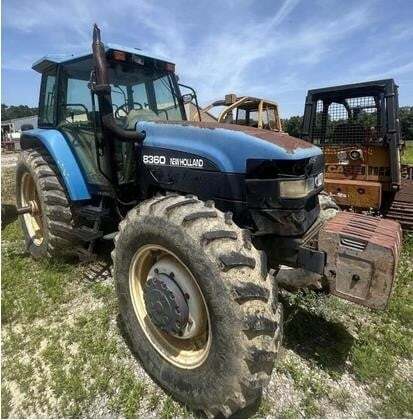 1999 NEW HOLLAND 8360 in Pleasureville, KY