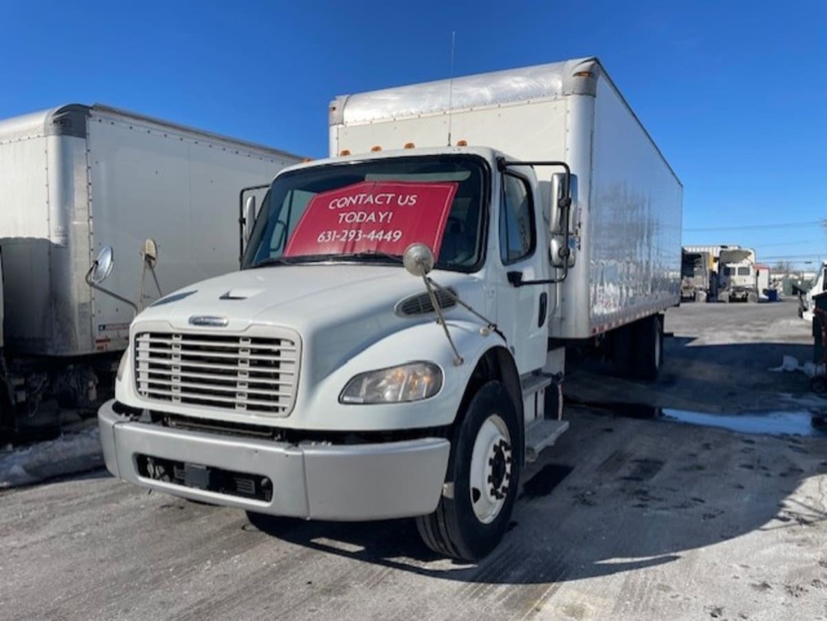 2019 FREIGHTLINER BUSINESS CLASS M2 106 in Farmingdale, NY