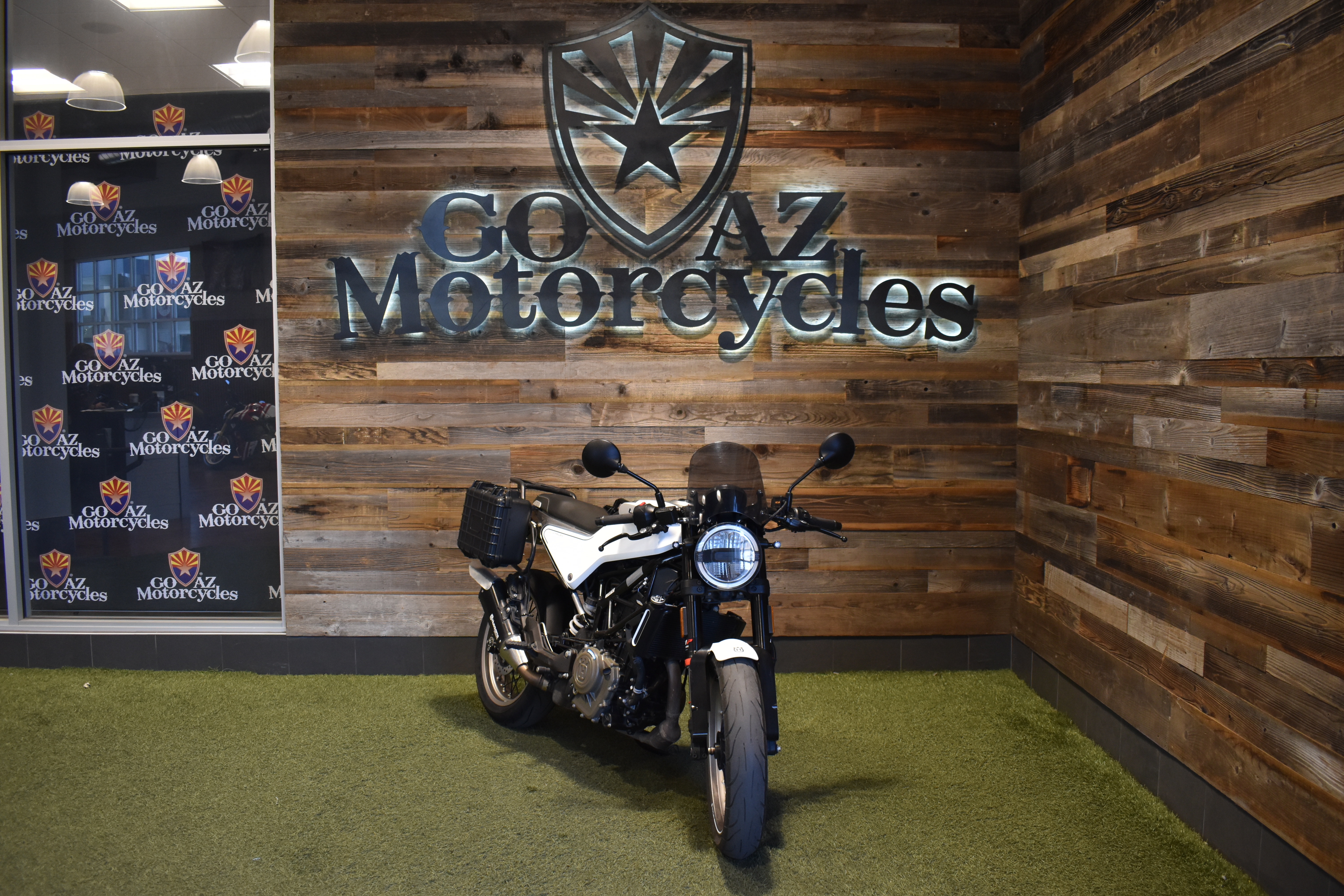 2023 Husqvarna Motorcycles Vitpilen 401 401 in Scottsdale, AZ