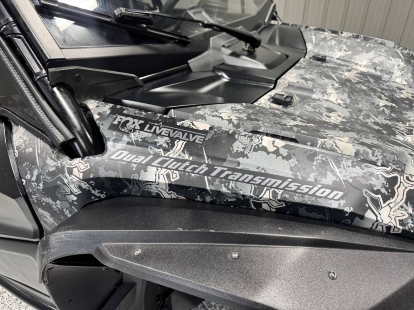 A photo of this 2021 Honda TALON 1000R Fox Live Valve Special Edition