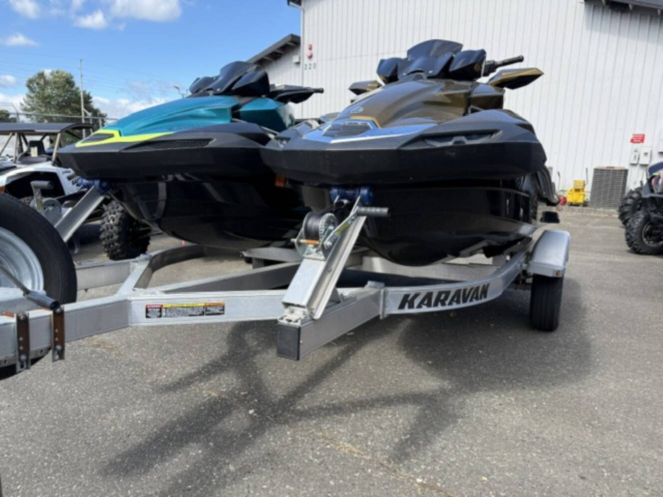 A photo of this 2022 Kawasaki ULTRA 310 LX