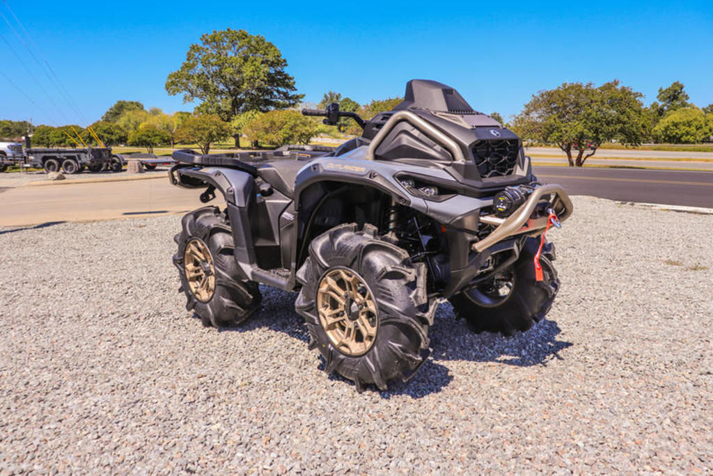 2027 Can-Am Outlander X mr 1000 in romney WV