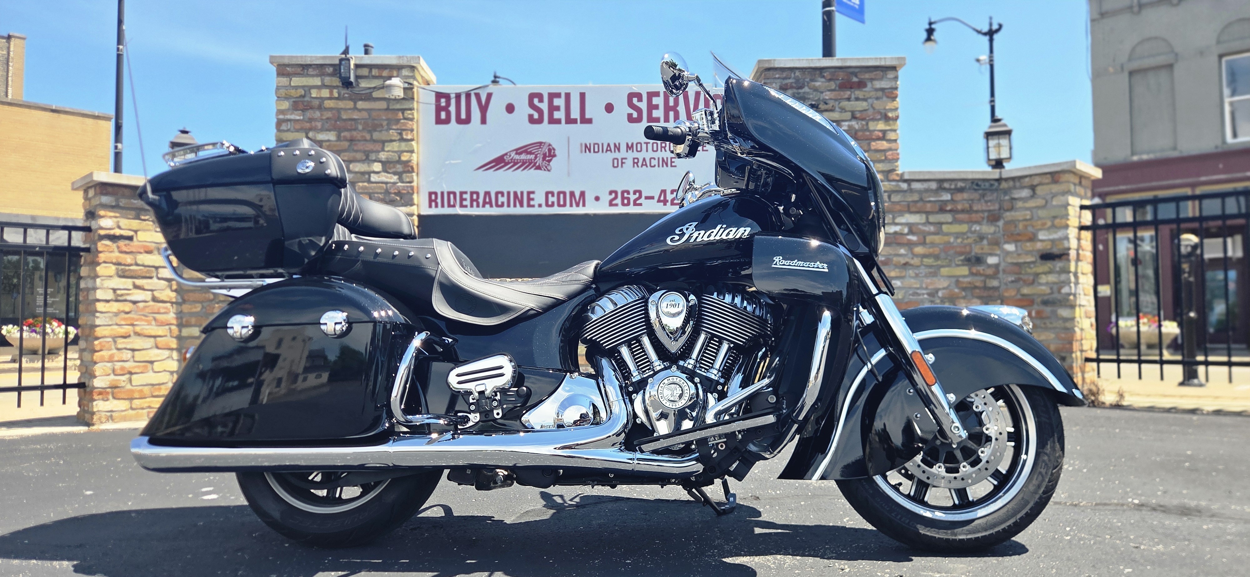 2025 Indian Motorcycle Roadmaster® in Racine, WI