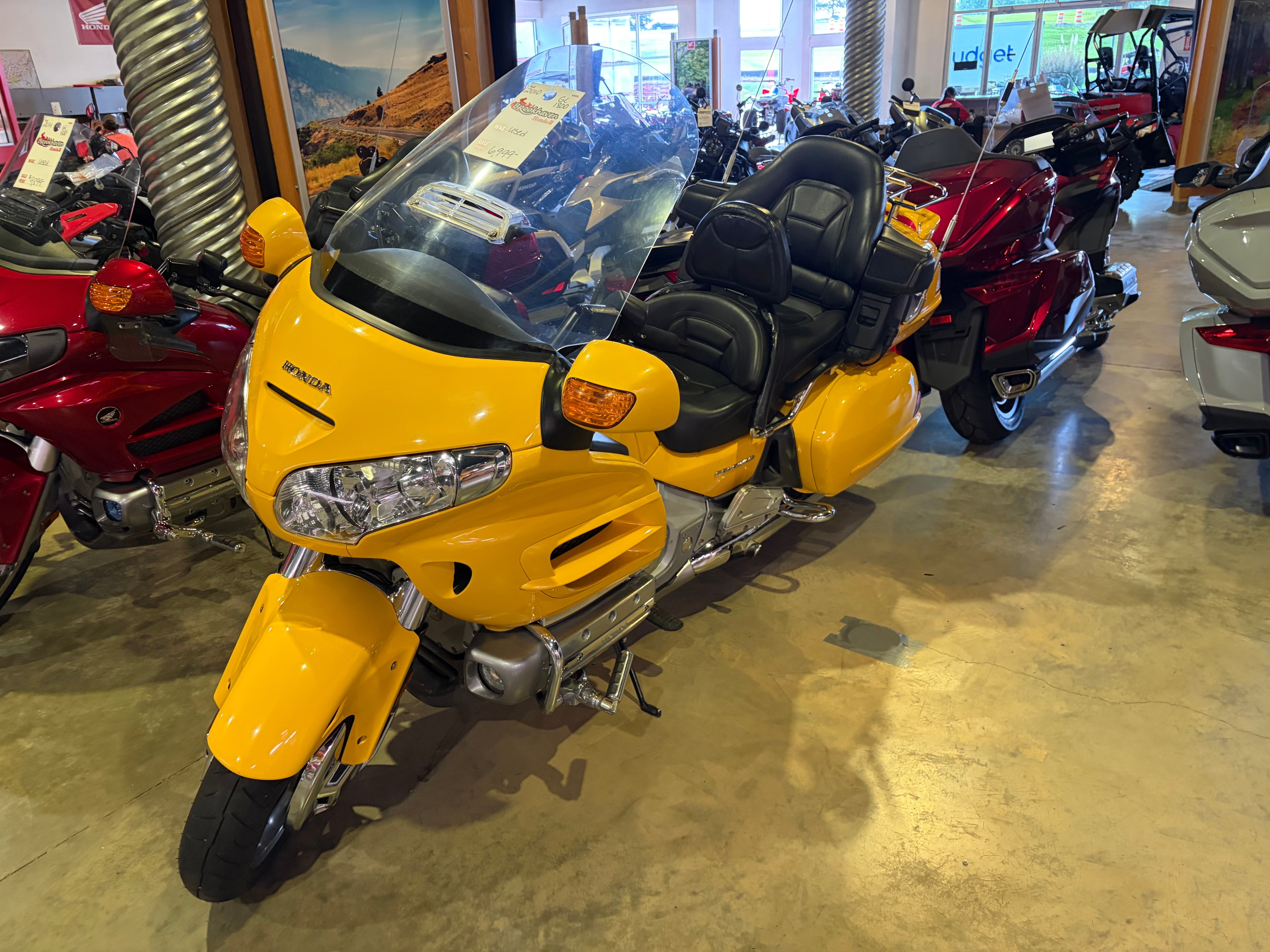 2010 Honda Gold Wing® Audio Comfort Navi XM AUDIO COMFORT NAVI XM in Brookhaven, MS