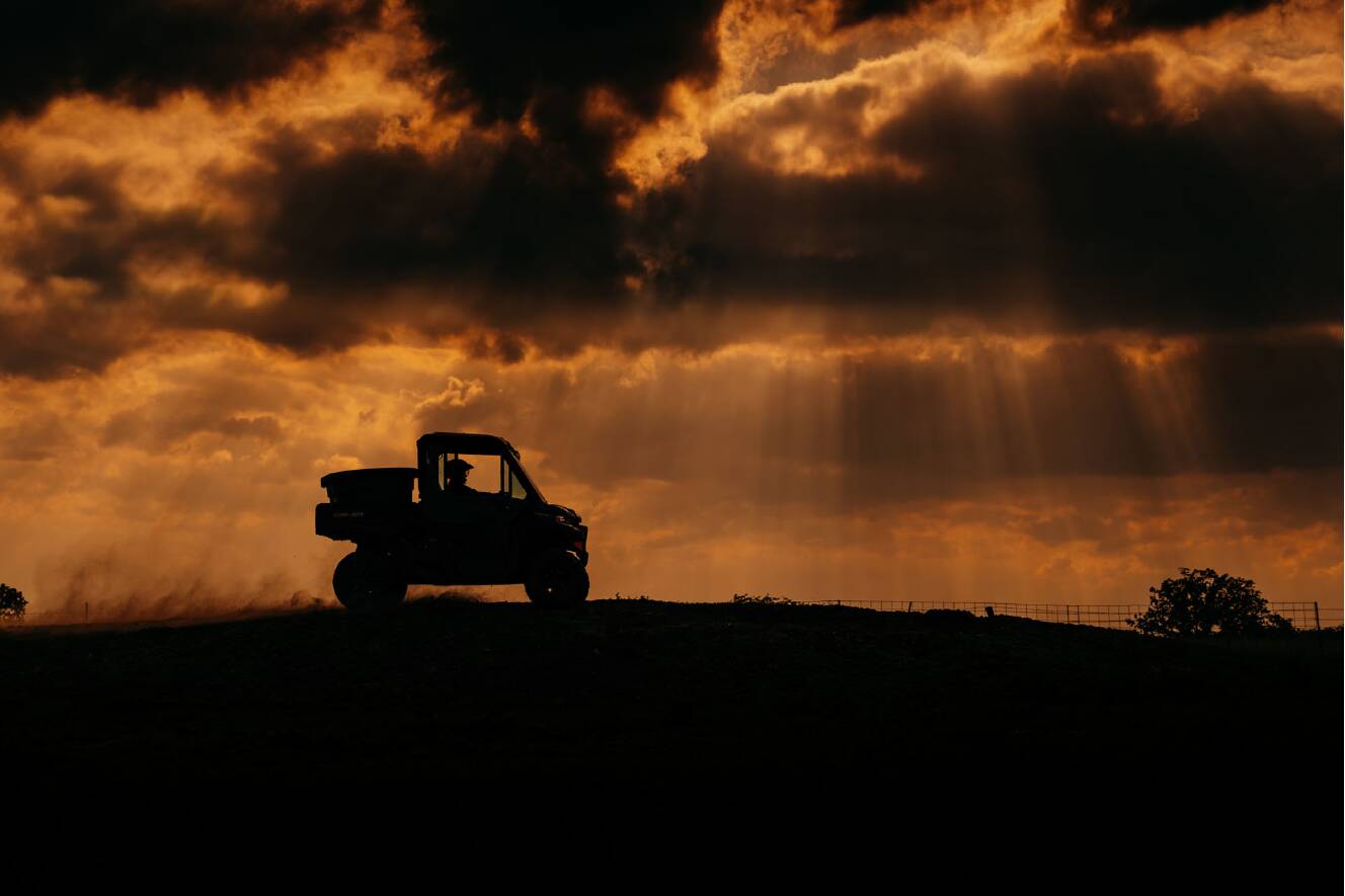 A photo of this 2027 Can-Am Defender DPS CAB HD10