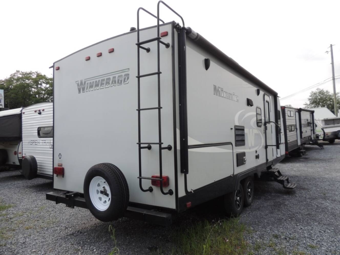 A photo of this 2017 Winnebago Minnie 2201DS