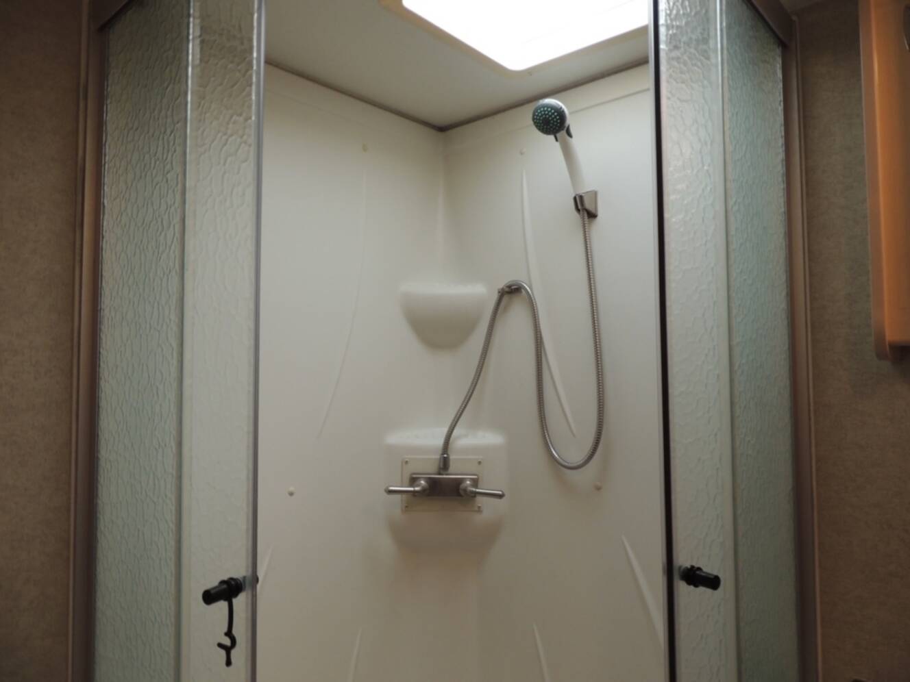 A photo of this 2017 Winnebago Minnie 2201DS