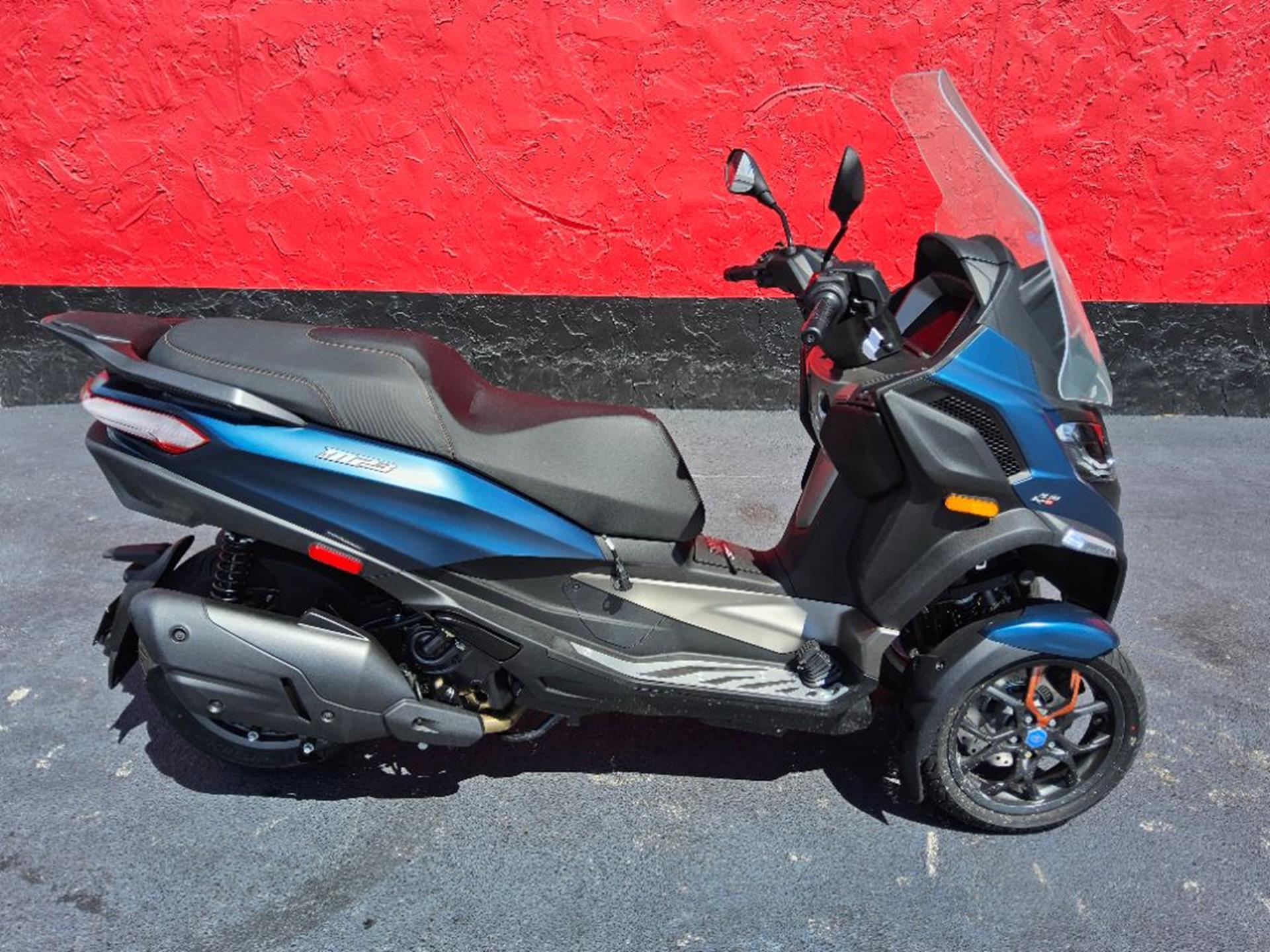 2025 Piaggio MP3 530 Exclusive 530 HPE EXCLUSIVE in Fort Myers, FL