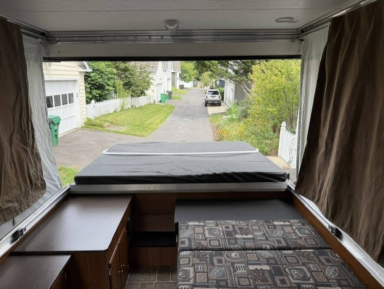 A photo of this 2009 Coleman EVOLUTION SERIES E1