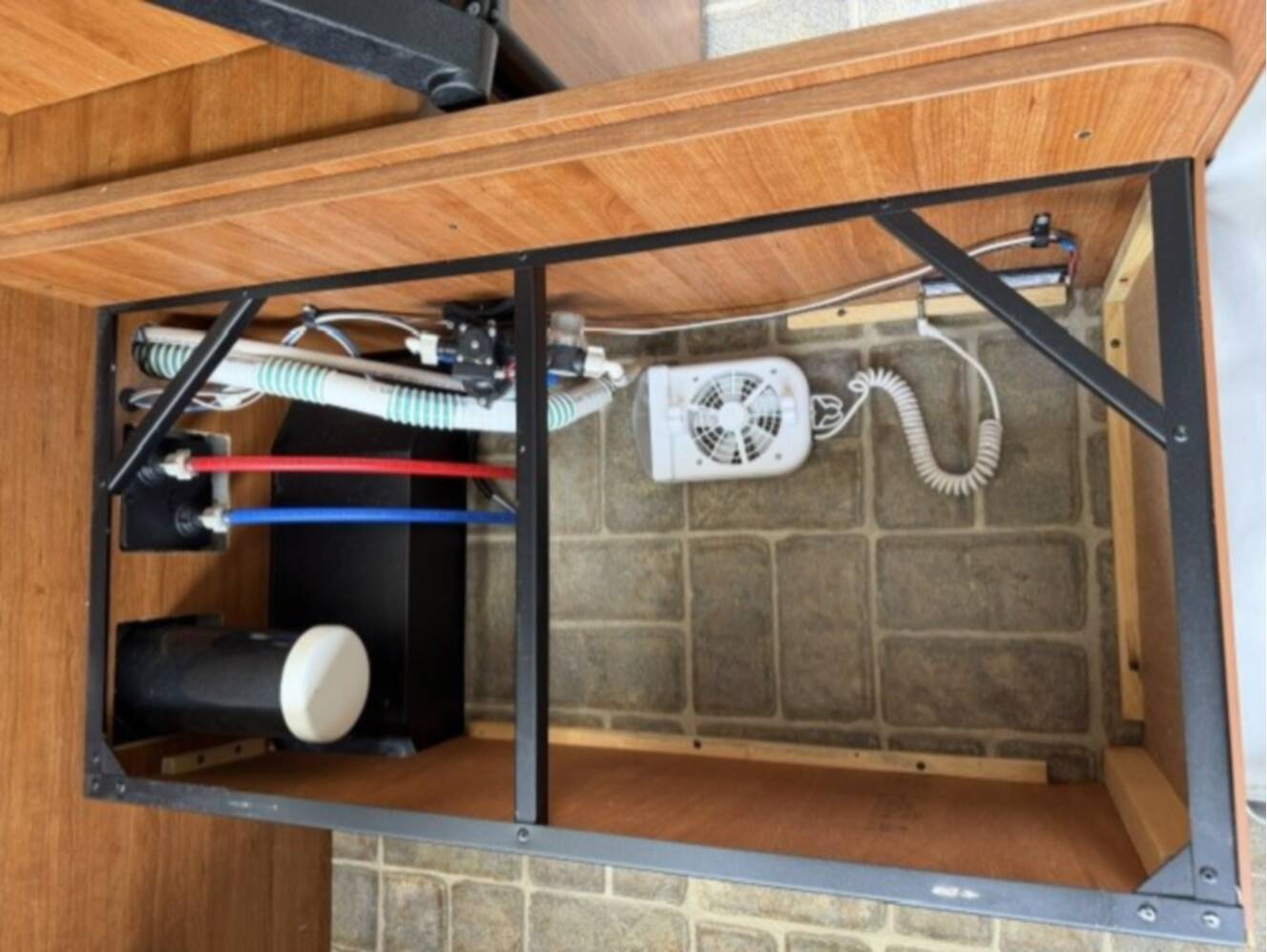 A photo of this 2009 Coleman EVOLUTION SERIES E1