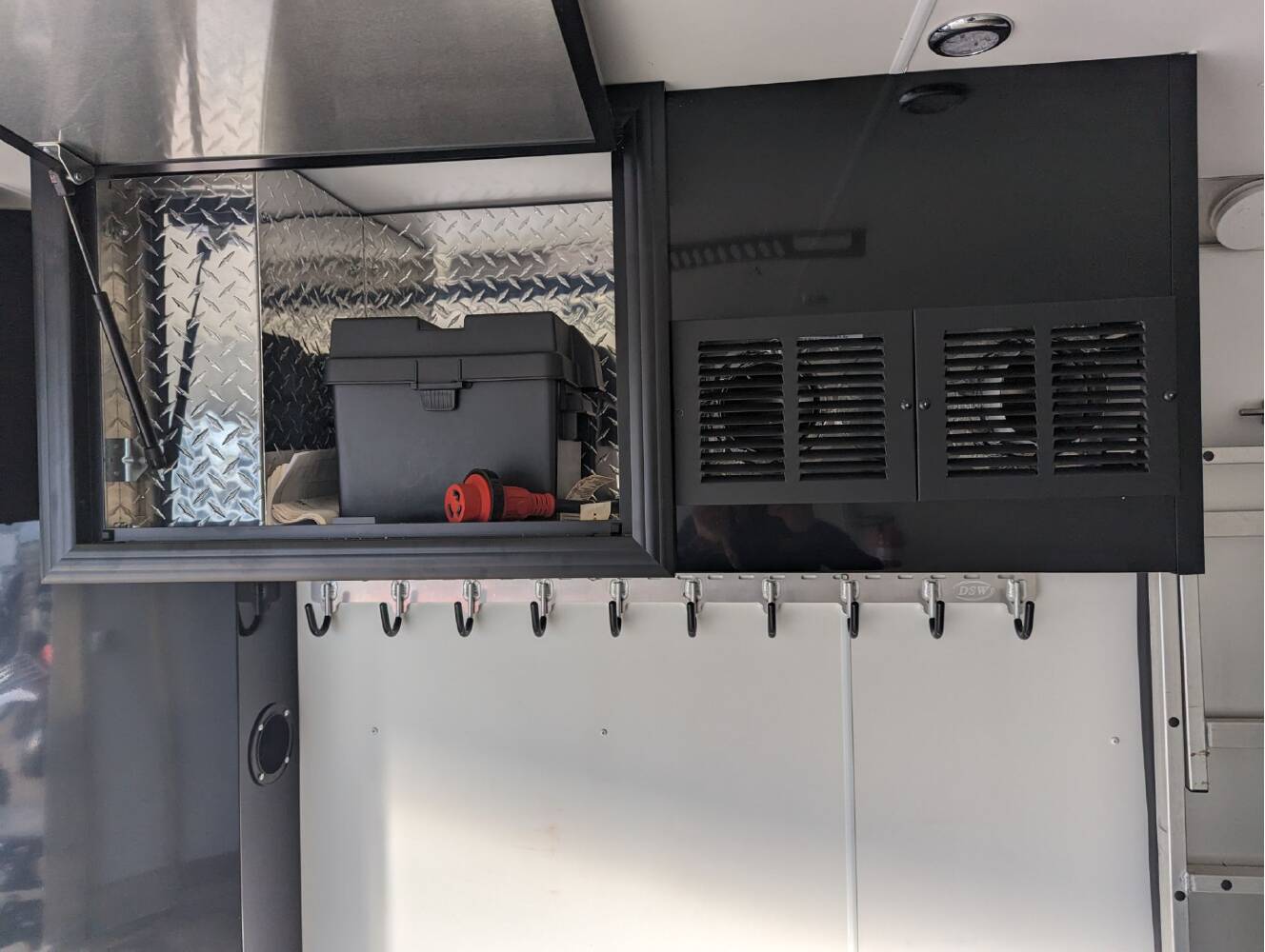 A photo of this 2020 Mission Trailers MES101x22 (6.5)