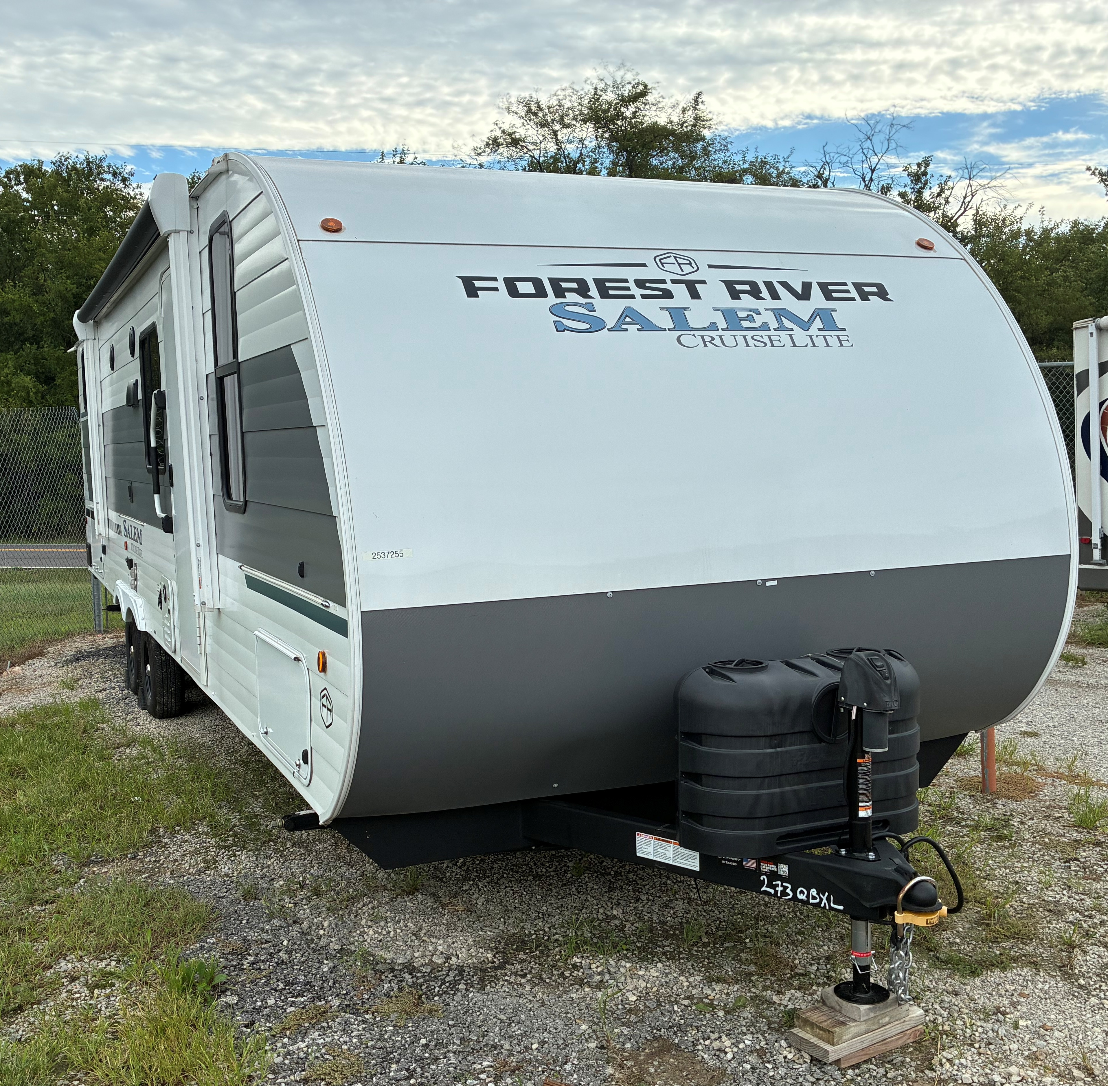 2025 Forest River SALEM CRUISE LITE 273QBXL RV