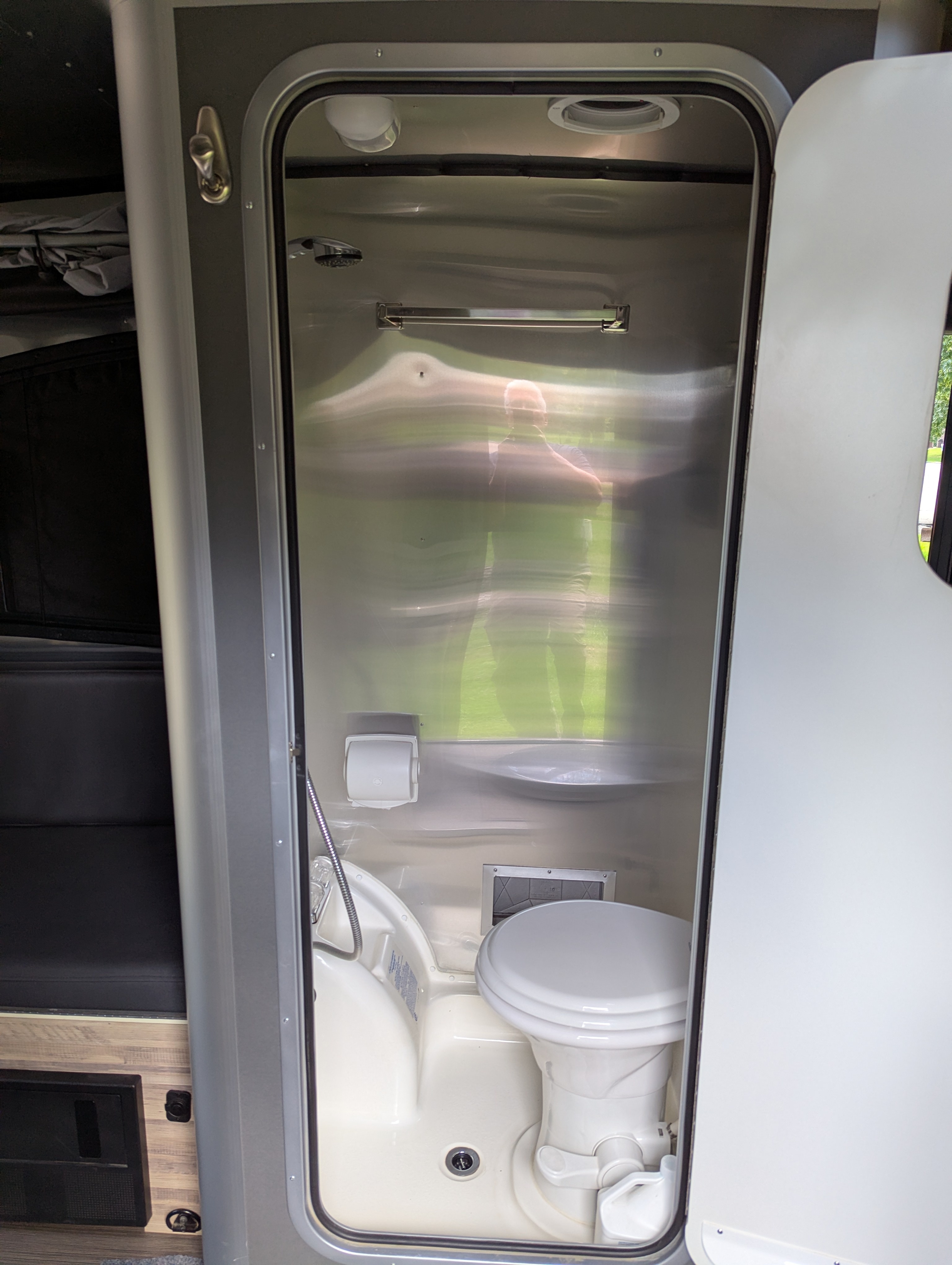 2018 Airstream BASECAMP 16 in crystal lake IL