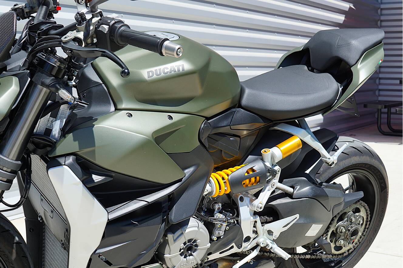 A photo of this 2023 Ducati Streetfighter V2