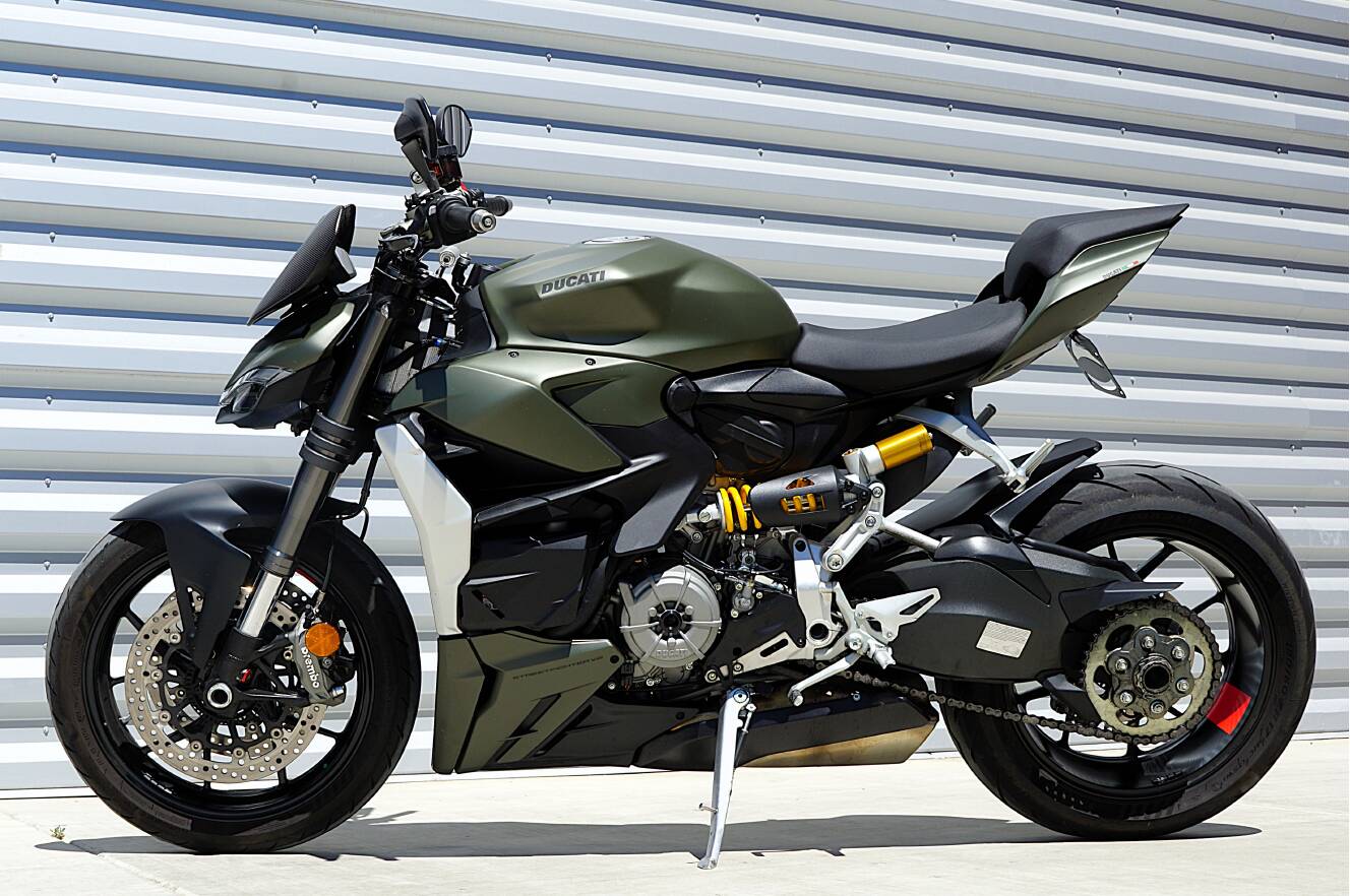 A photo of this 2023 Ducati Streetfighter V2