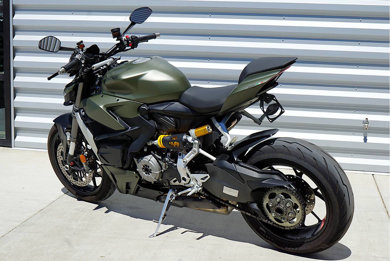 A photo of this 2023 Ducati Streetfighter V2