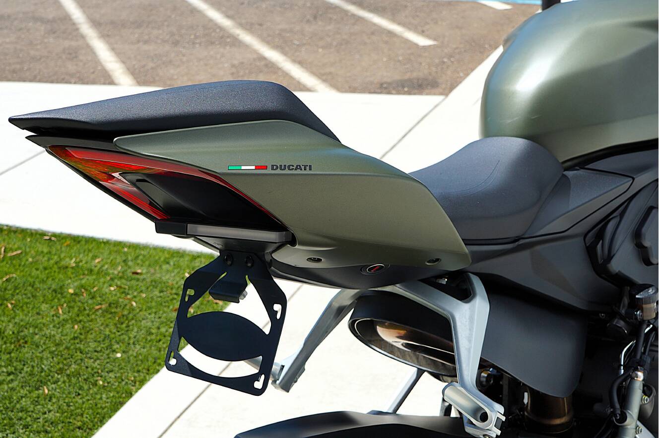 A photo of this 2023 Ducati Streetfighter V2
