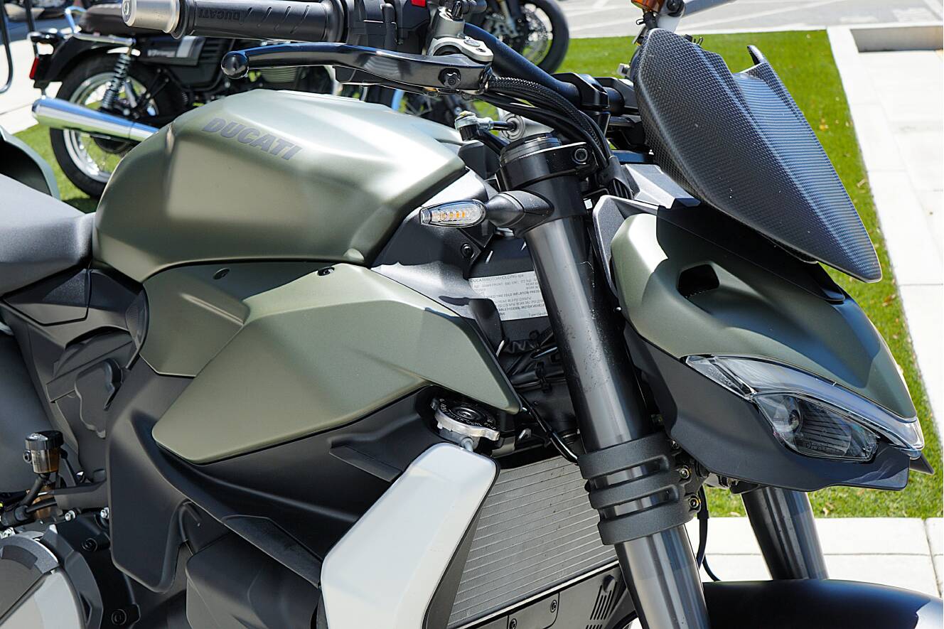 A photo of this 2023 Ducati Streetfighter V2