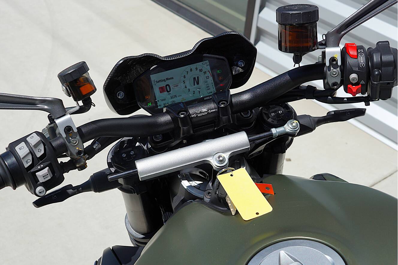 A photo of this 2023 Ducati Streetfighter V2