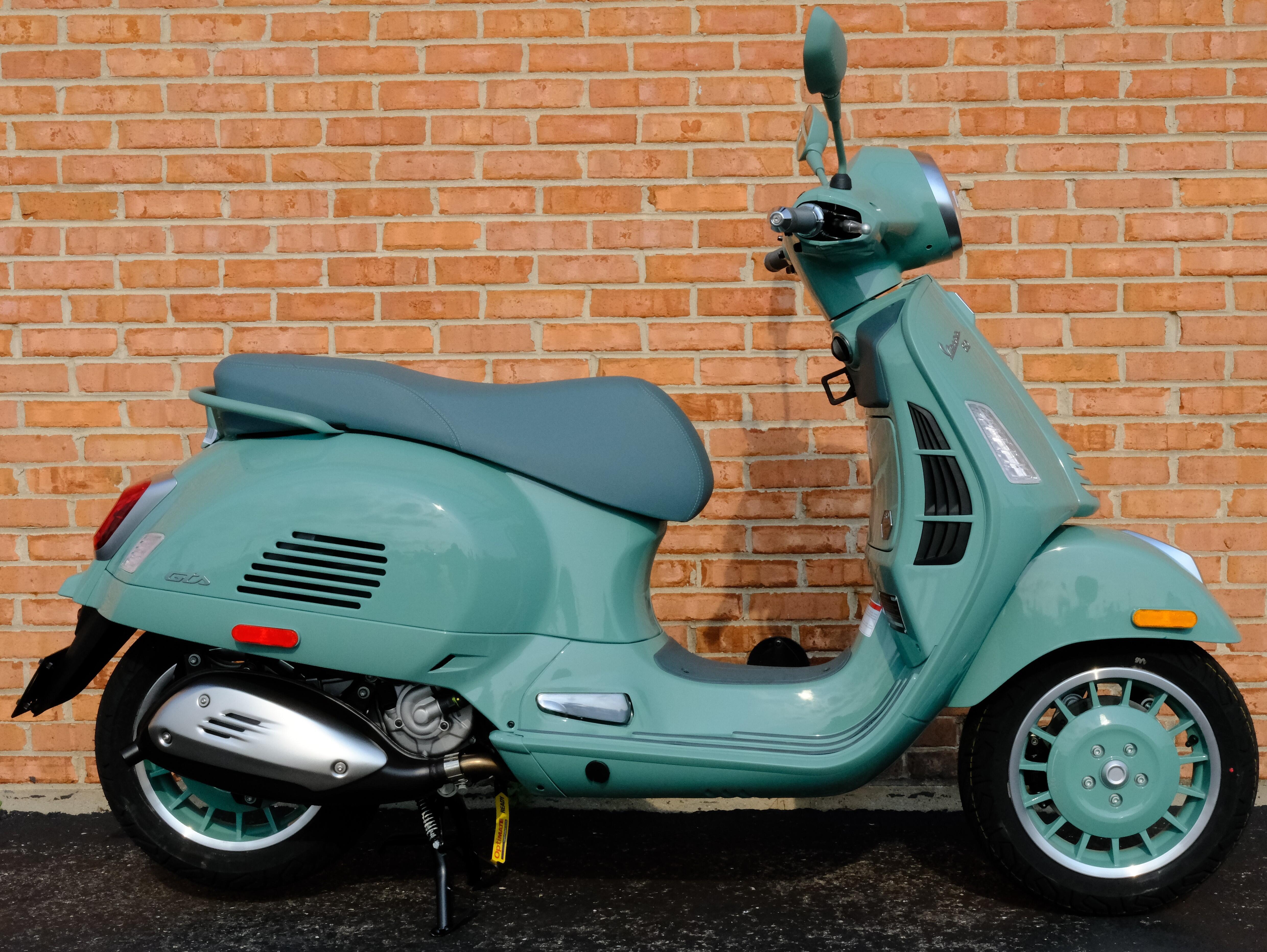 2027 Vespa GTS 310 310 in Chicago, IL