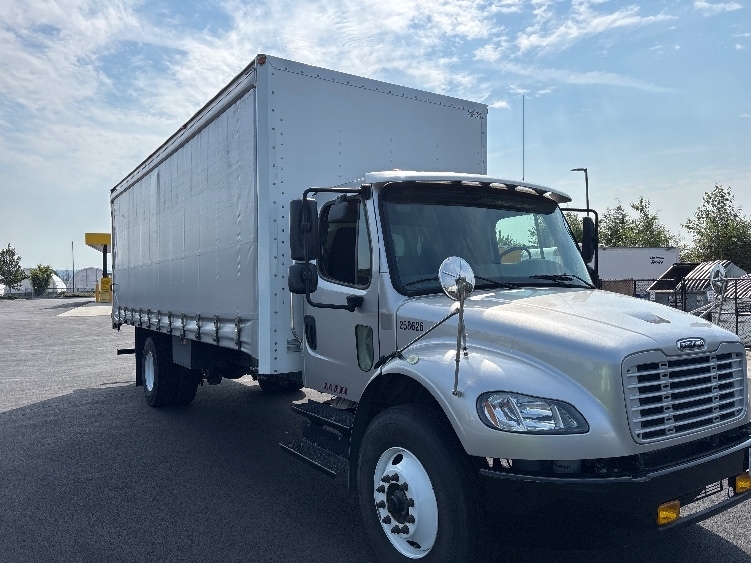 2019 FREIGHTLINER BUSINESS CLASS M2 106 in Everett, WA