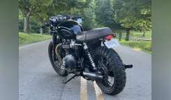 2017 Triumph BONNEVILLE T120 BLACK Custom motorcycle