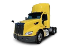 Commercial Truck Trader Spotlight: Peterbilt 579 image