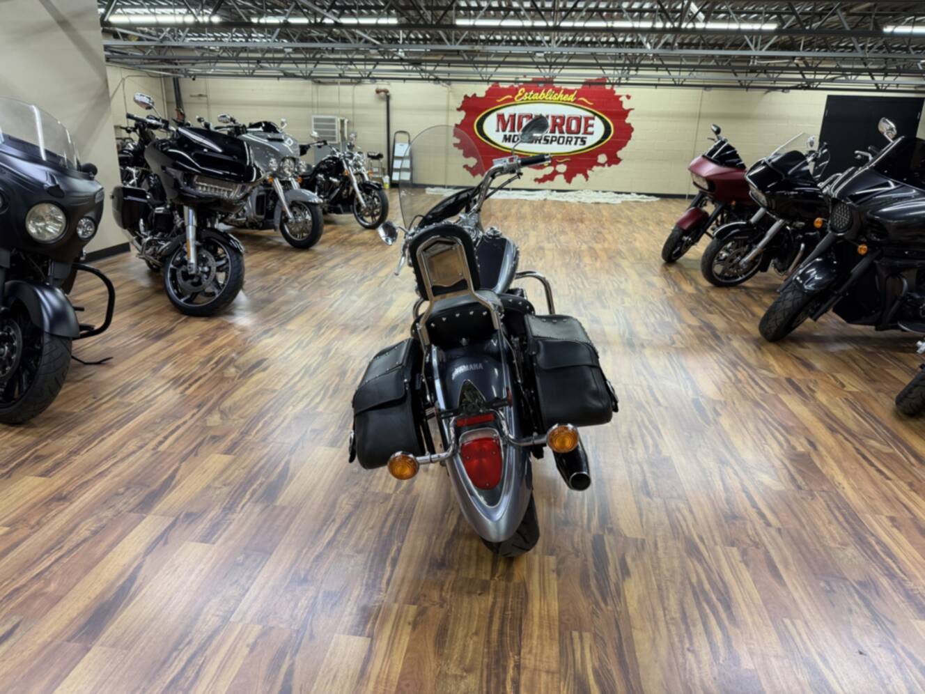 A photo of this 2004 Yamaha V Star 1100