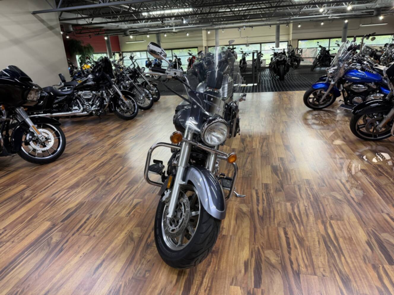 A photo of this 2004 Yamaha V Star 1100