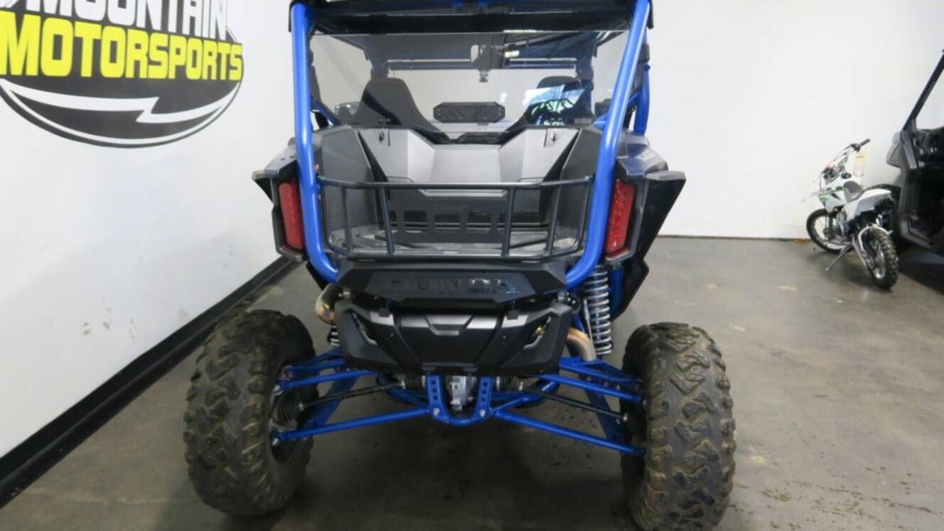 A photo of this 2025 Honda Talon 1000R FOX Live Valve