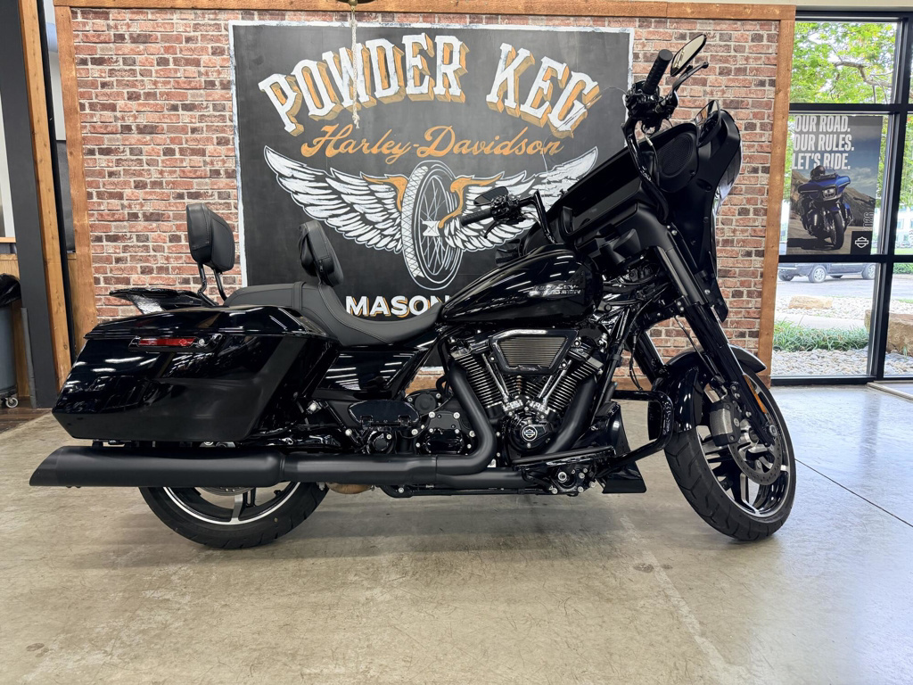 2024 Harley-Davidson Street Glide in Mason, OH