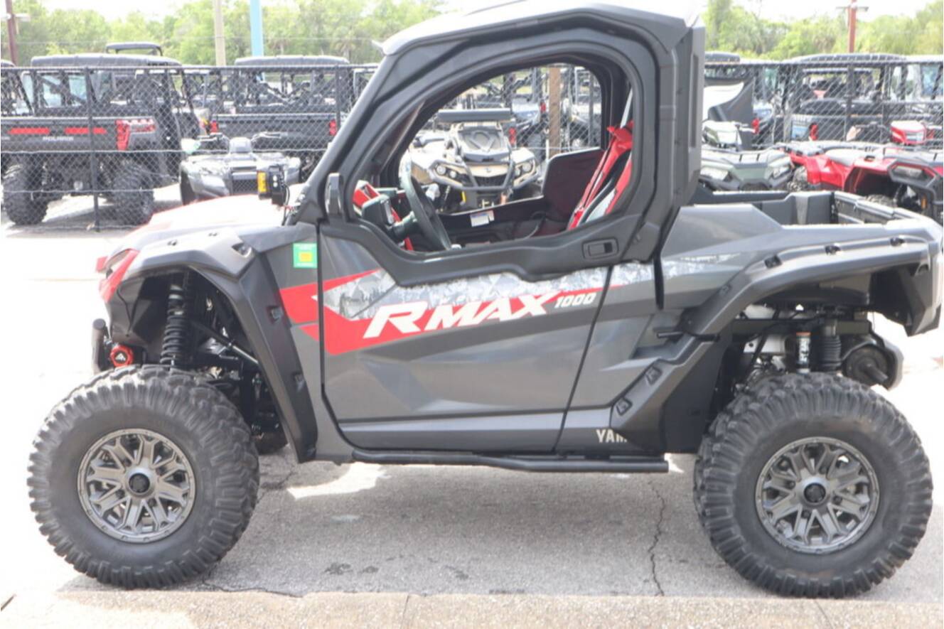 A photo of this 2025 Yamaha Wolverine RMAX2 1000 R-Spec