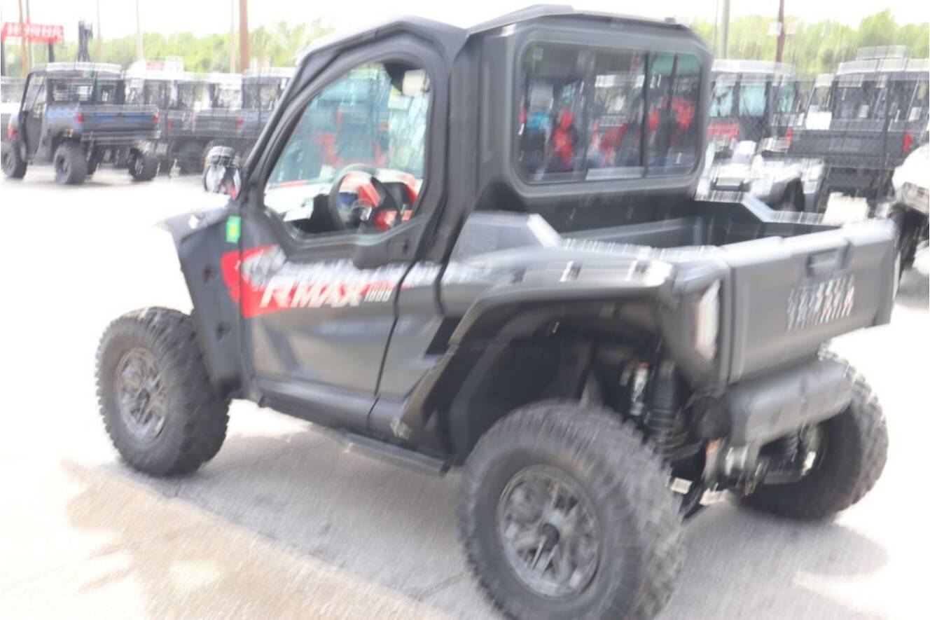 A photo of this 2025 Yamaha Wolverine RMAX2 1000 R-Spec