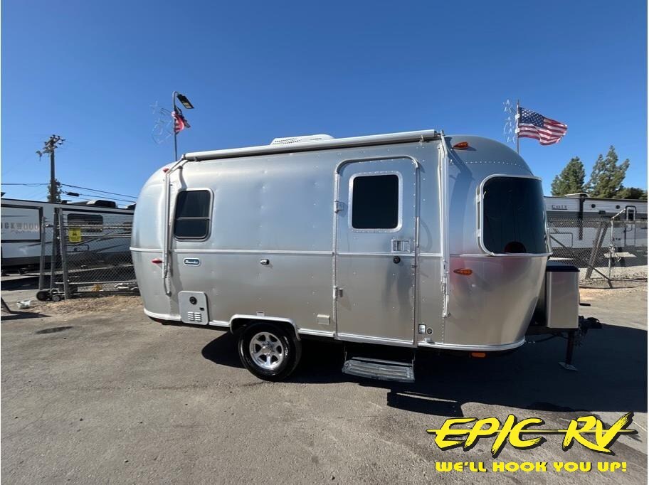 2022 Airstream Bambi / Caravel 19CB in madera CA