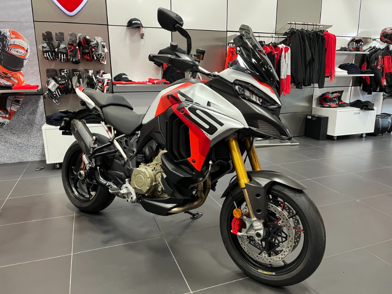 2025 Ducati MTS V4 RS - CLEARANCE PRICED!!! NO FREIGHT OR SETUP! V4 RS in Portland, OR