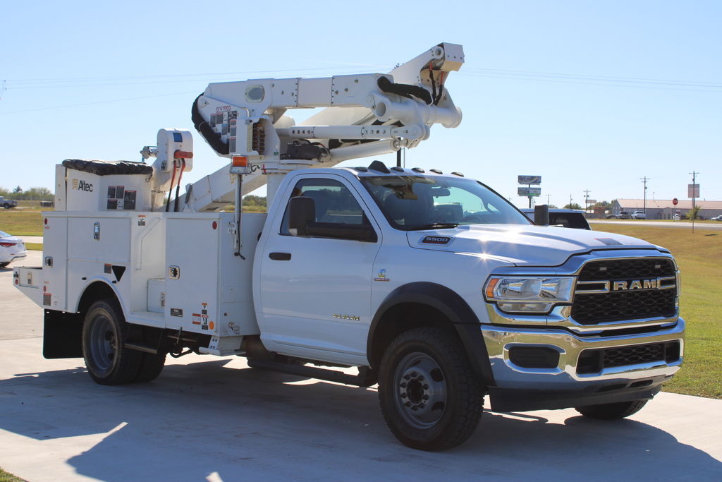 2020 Ram 5500 4x4 / Altec AT41M in Bryan, TX