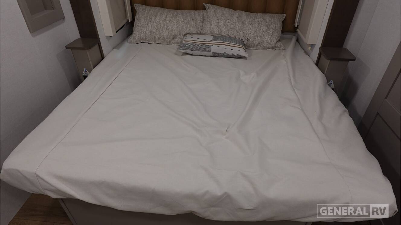 A photo of this 2026 Alliance Rv PARADIGM 382RK