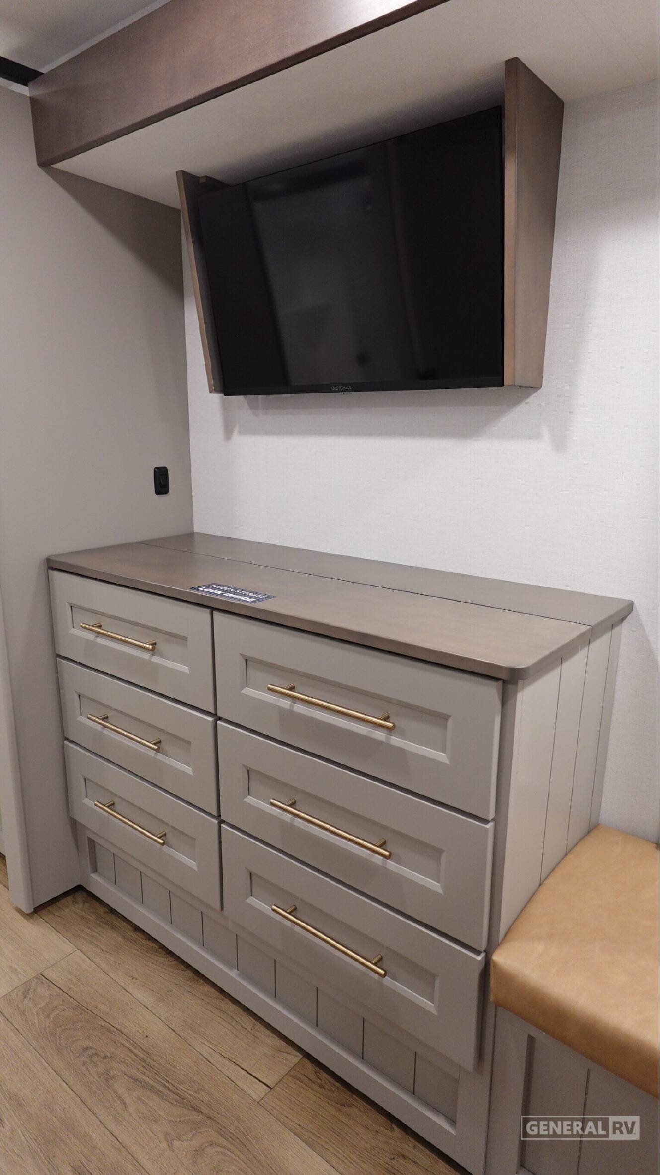 A photo of this 2026 Alliance Rv PARADIGM 382RK
