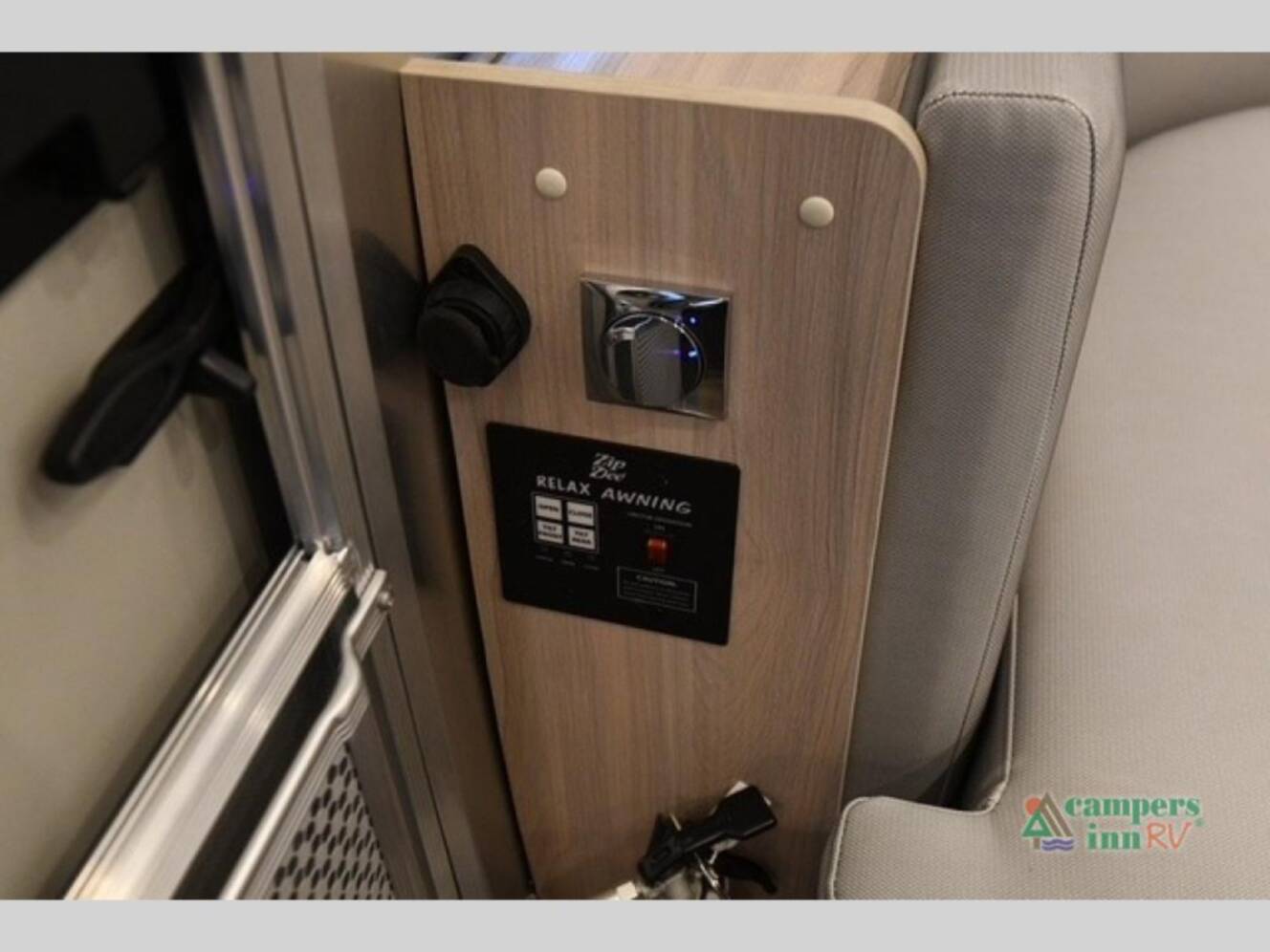 A photo of this 2027 Airstream Globetrotter 27FB