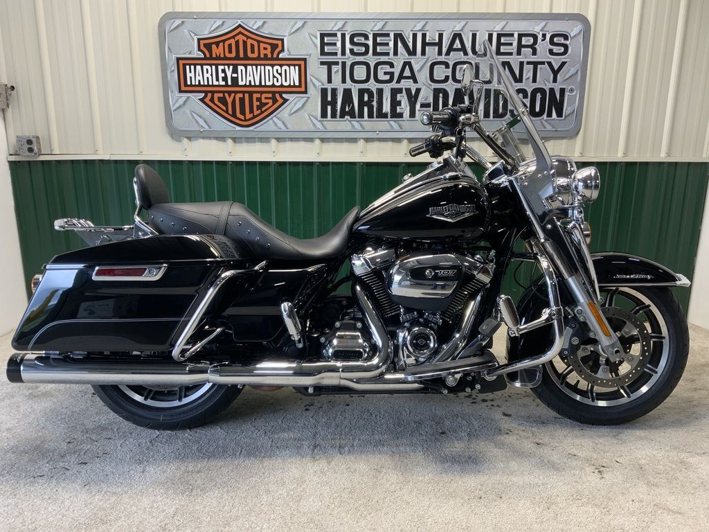 2017 Harley-Davidson® FLHR - Road King® in Mansfield, PA