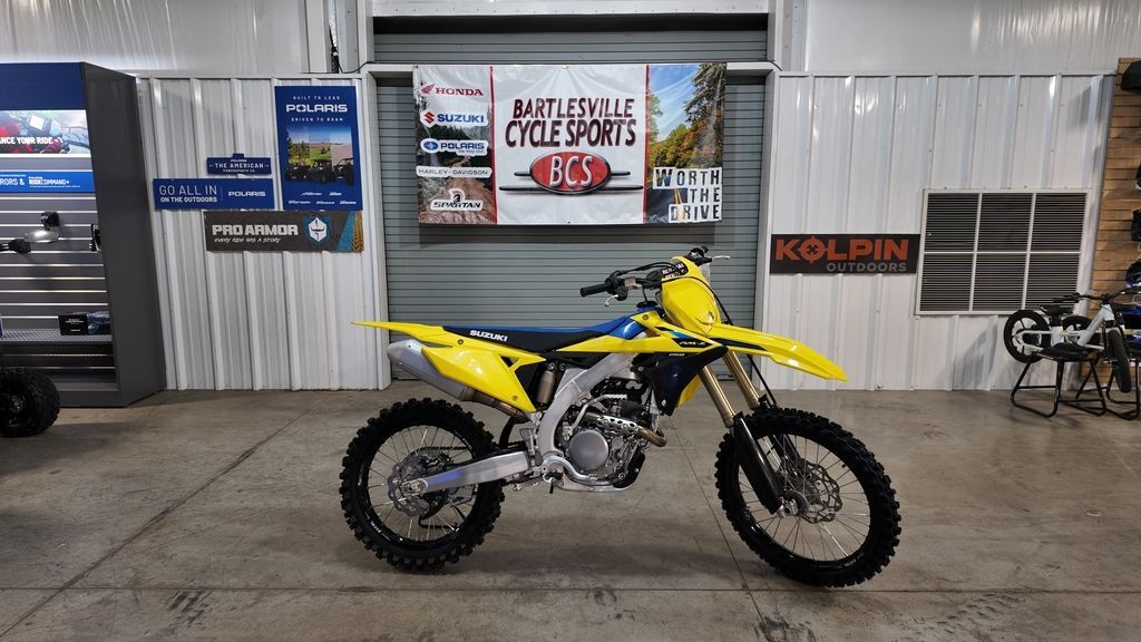 2027 Suzuki RM-Z250 250 in Bartlesville, OK
