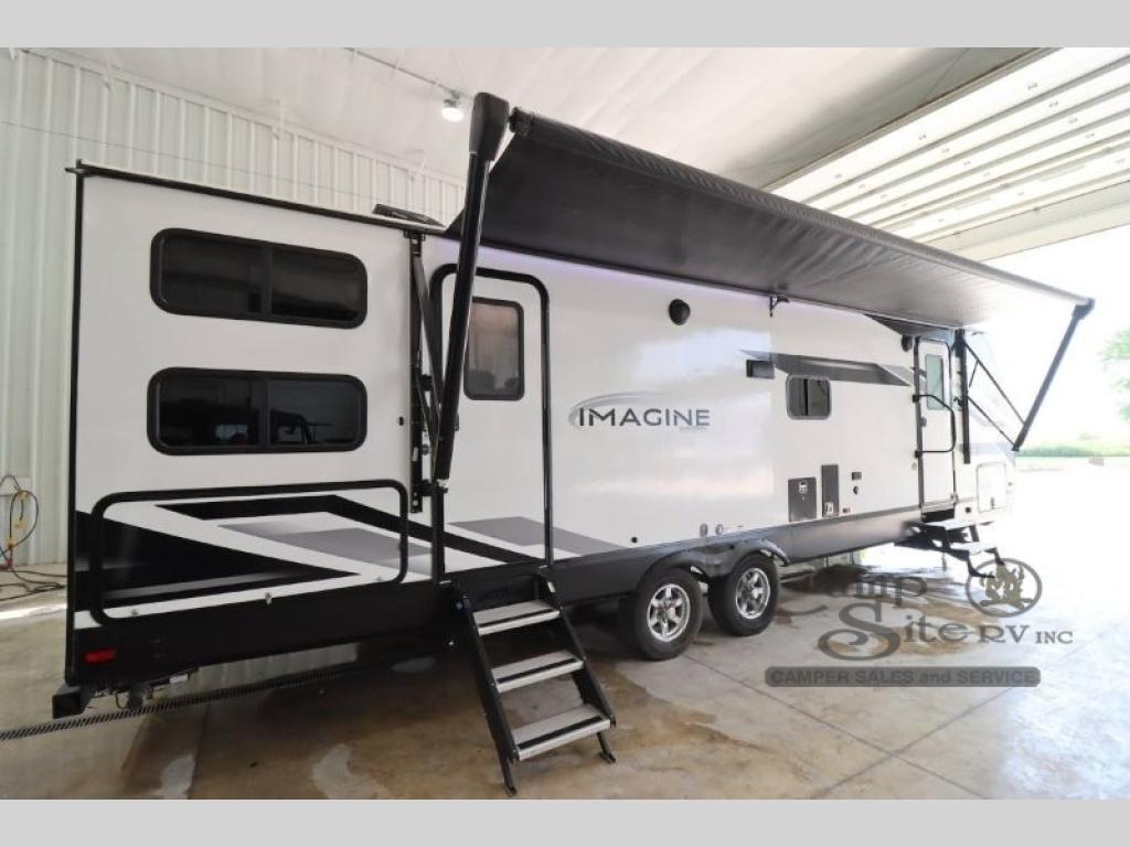 2022 Grand Design Imagine 2910BH in cresco IA